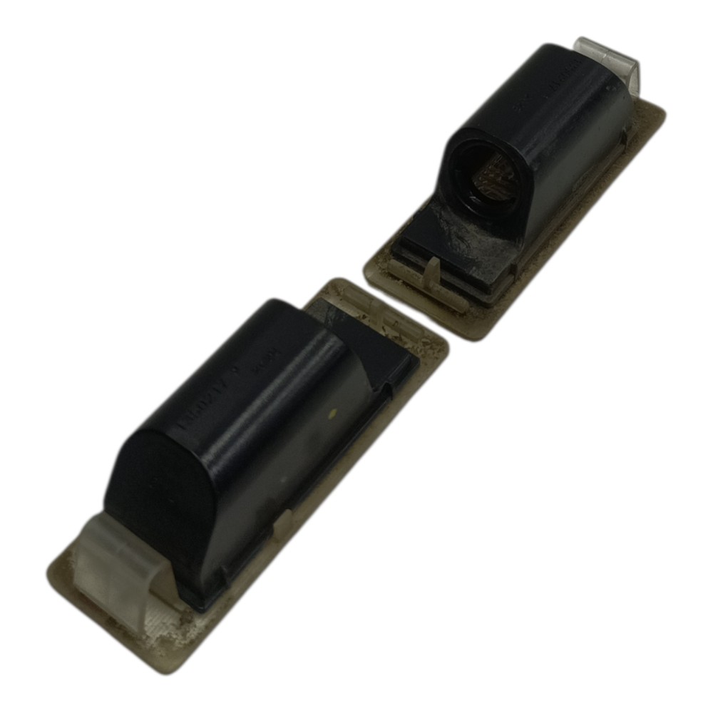 Par luz placa traseira GM Sonic sedan 2012 2013 2014