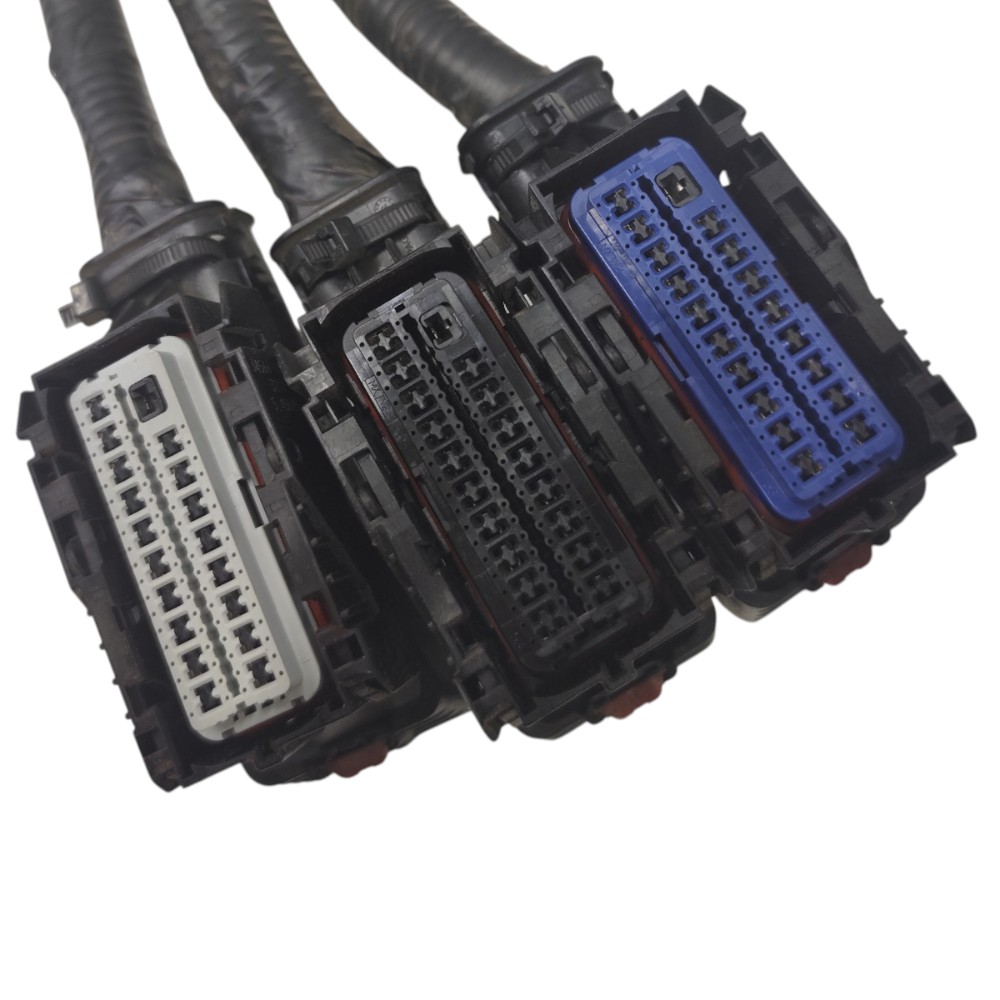 Plug conector módulo injeção gm tracker 1.4 turbo 2018 2017 3
