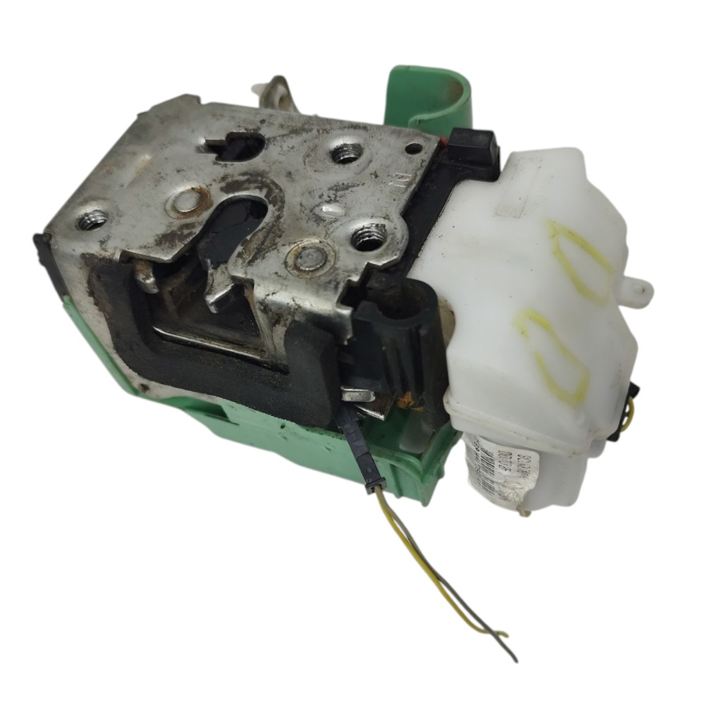 Fechadura porta dianteira direita Fiat Idea 2012 2013 2014 3
