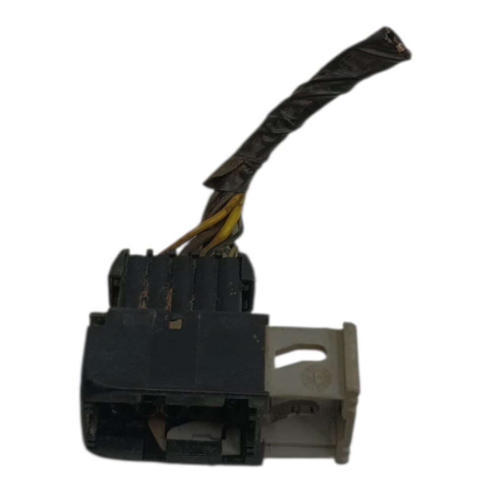 Plug conetor farol esquerdo Gm Meriva 1.4 2008 2009 2012 3