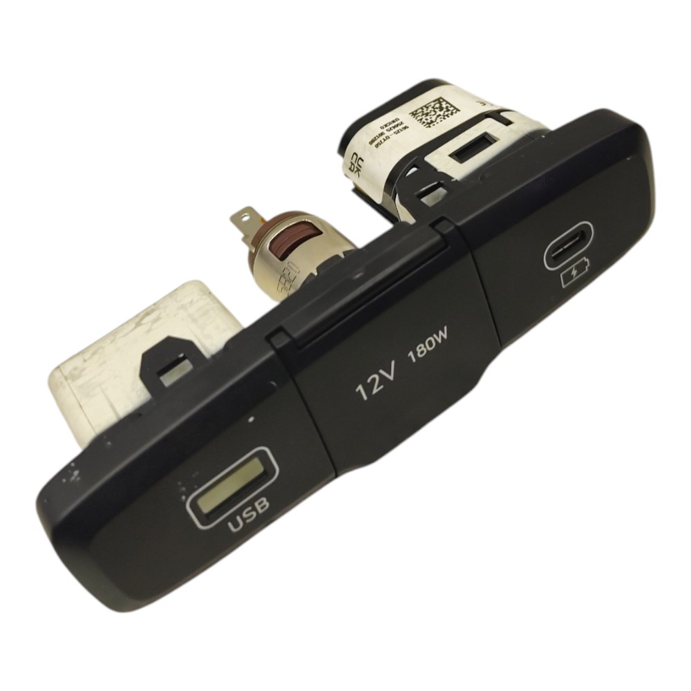 Tomada 12v Usb Usbc Console Hyundai Creta 2026 2025 2024 3