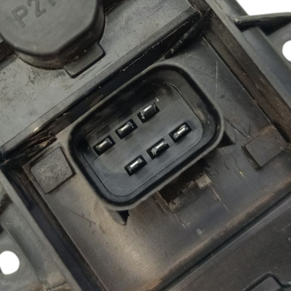 Circuito Soquete Lanterna Traseira Chrysler Grand Caravan 00 Ambos Lados 4