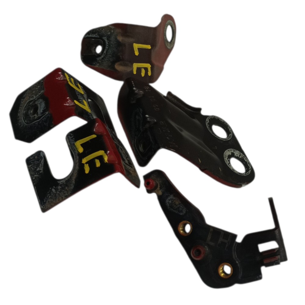 Kit guia suporte paralama esquerdo Jaguar xe 2016 2017 2019 2