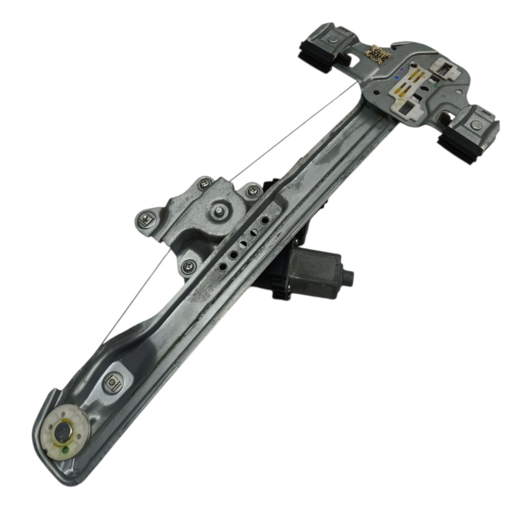 Motor máquina vidro traseiro direito GM Tracker 2017 2018 2