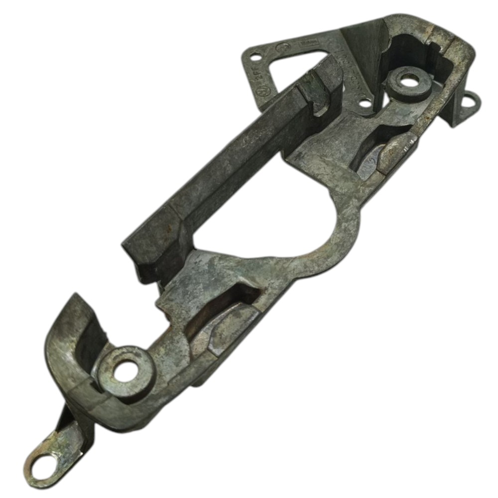 Suporte Maçaneta Tampa Traseira Vw Polo Hatch 2007 2008 2009 4