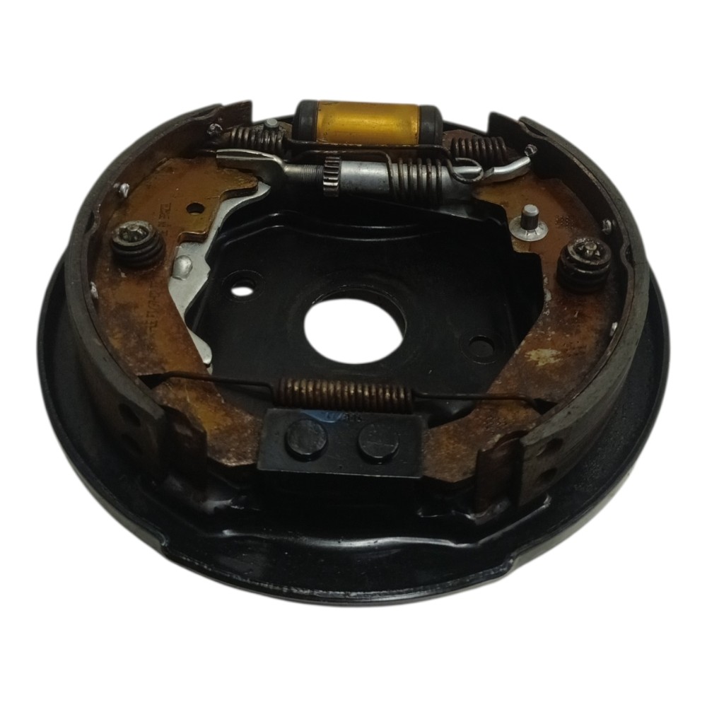 Sapata flange traseira direita Fiat Uno Sporting 2011 2012 4