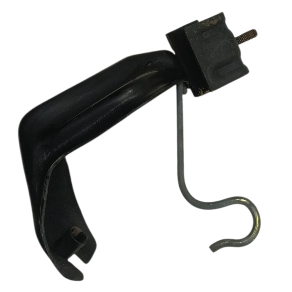 Suporte coxim motor lado esquerdo VW Santana 2.0 AP 2000 01 4