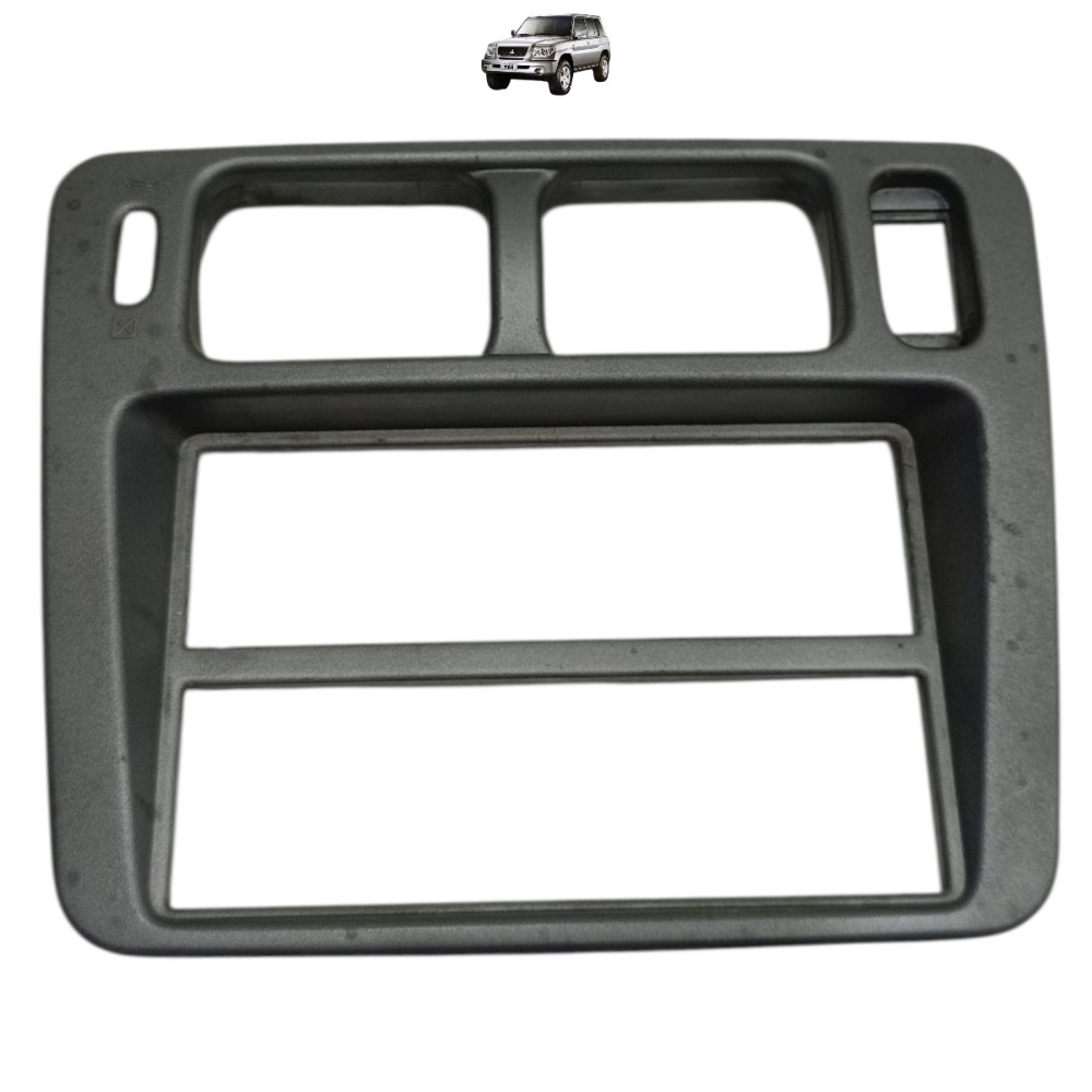 Moldura Central radio painel Mitsubishi Pajero TR4 2005 2006 1