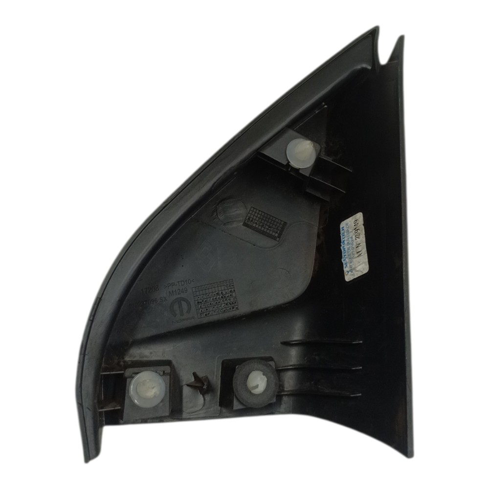 Acabamento interno retrovisor esquerdo Fiat argo 2024 2023 2