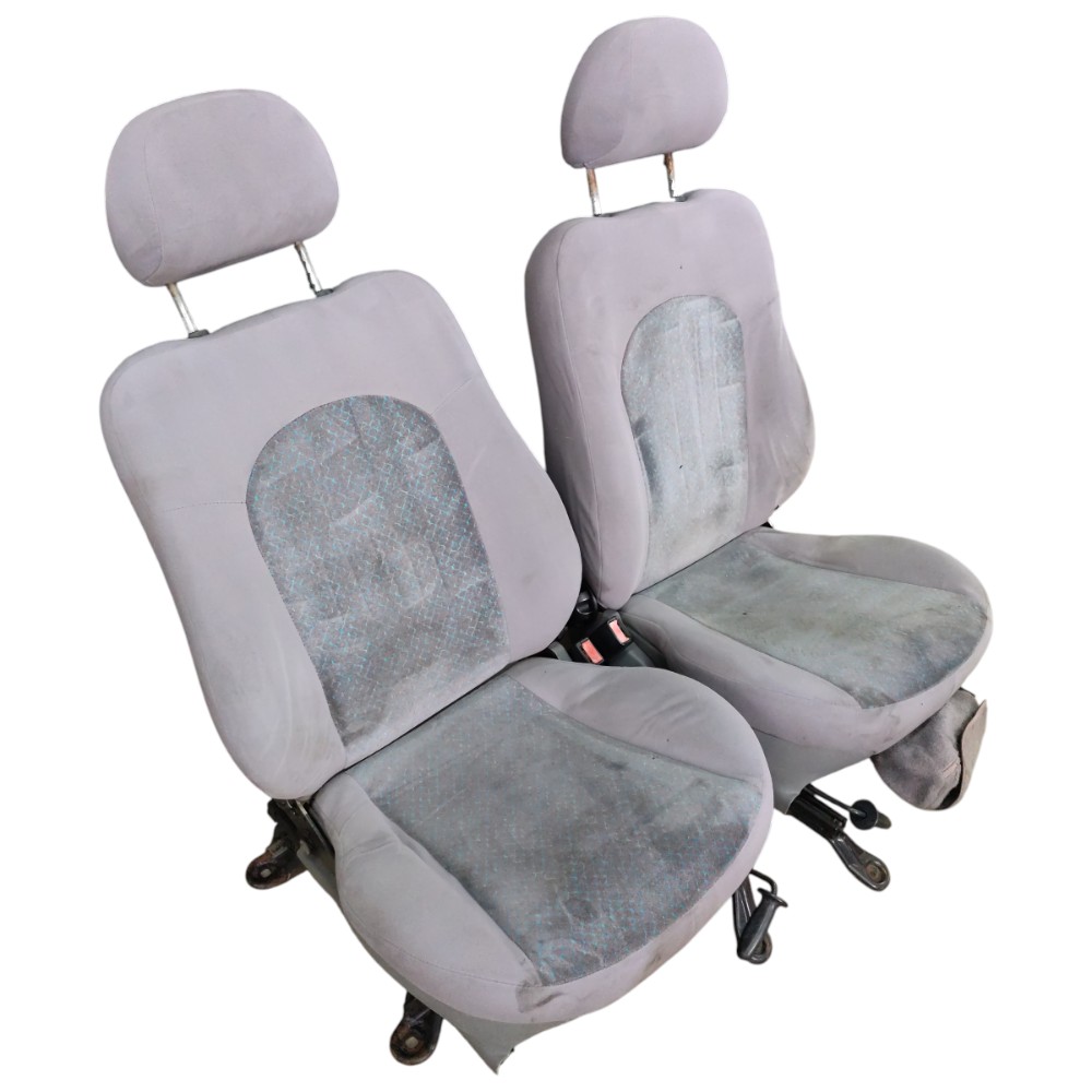 Par banco dianteiro Ford Fiesta Street 2000 2001 4 portas 2