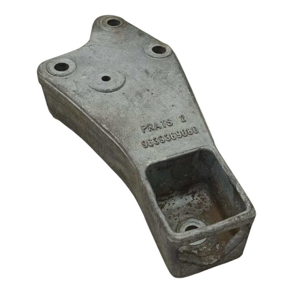 Suporte direito coxim motor Peugeot 206 1.0 16V 2003
