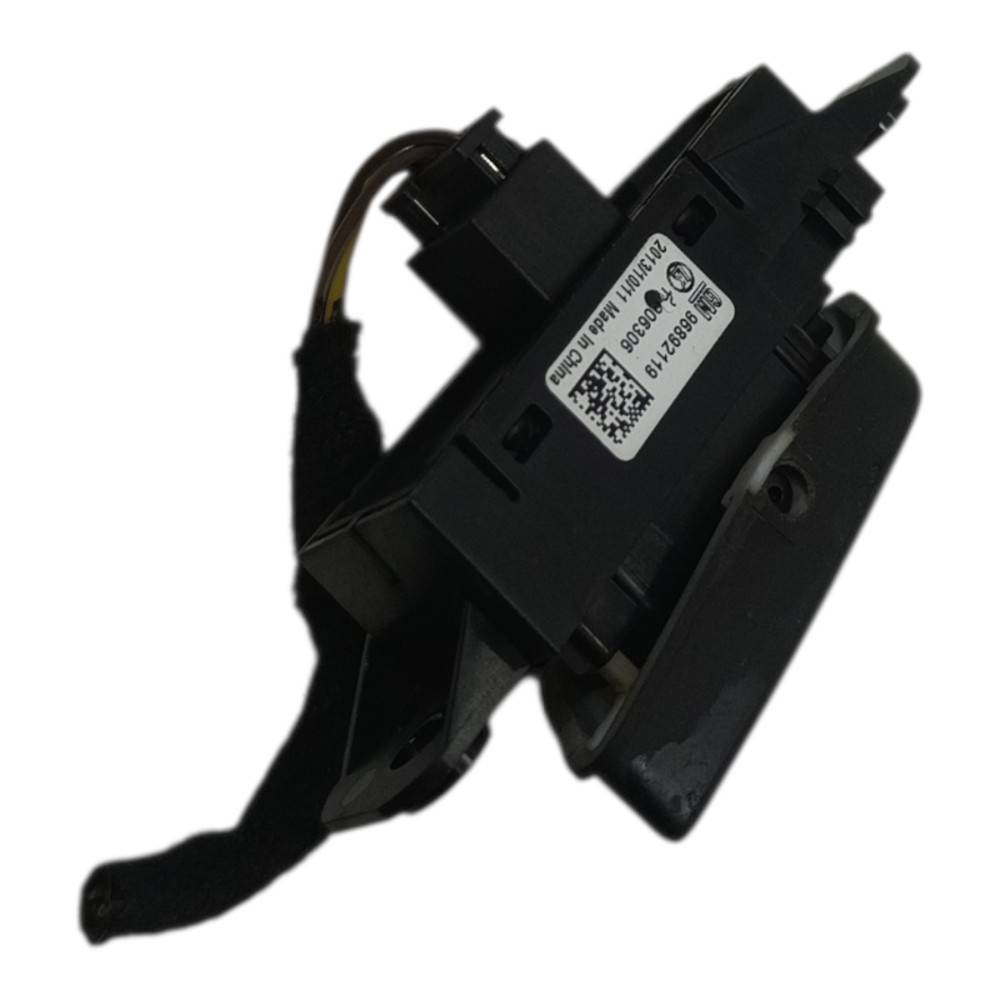 Botão trava destrava a porta GM Sonic 2012 2013 2014 3