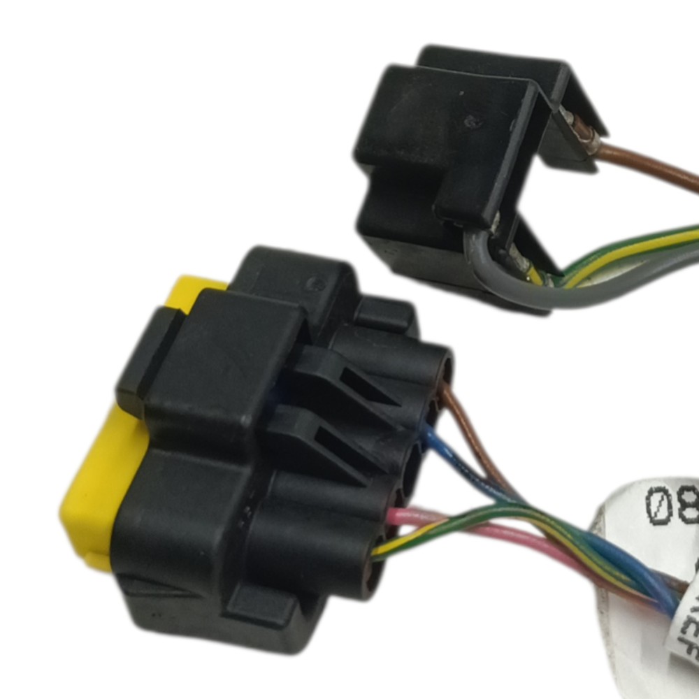 Par Plug Conetor Farol Direito Citroen Basalt 2025 2024 4