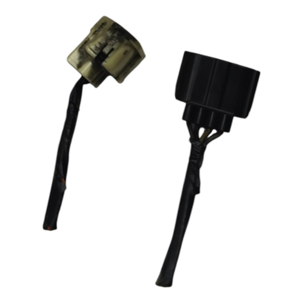 Par Plug Conector Tbi Corpo Borboleta Chrysler Caravan 2000 2