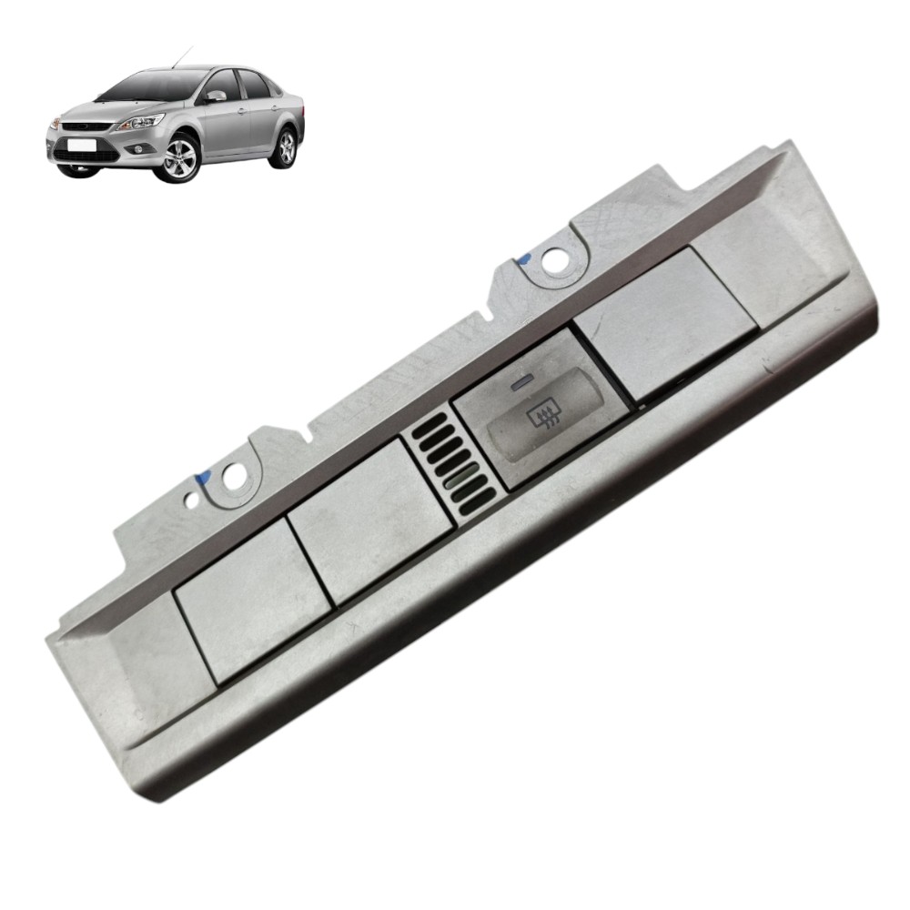 Moldura Botão Desembaçador Ford Focus Sedan 2010 2011 2012 1