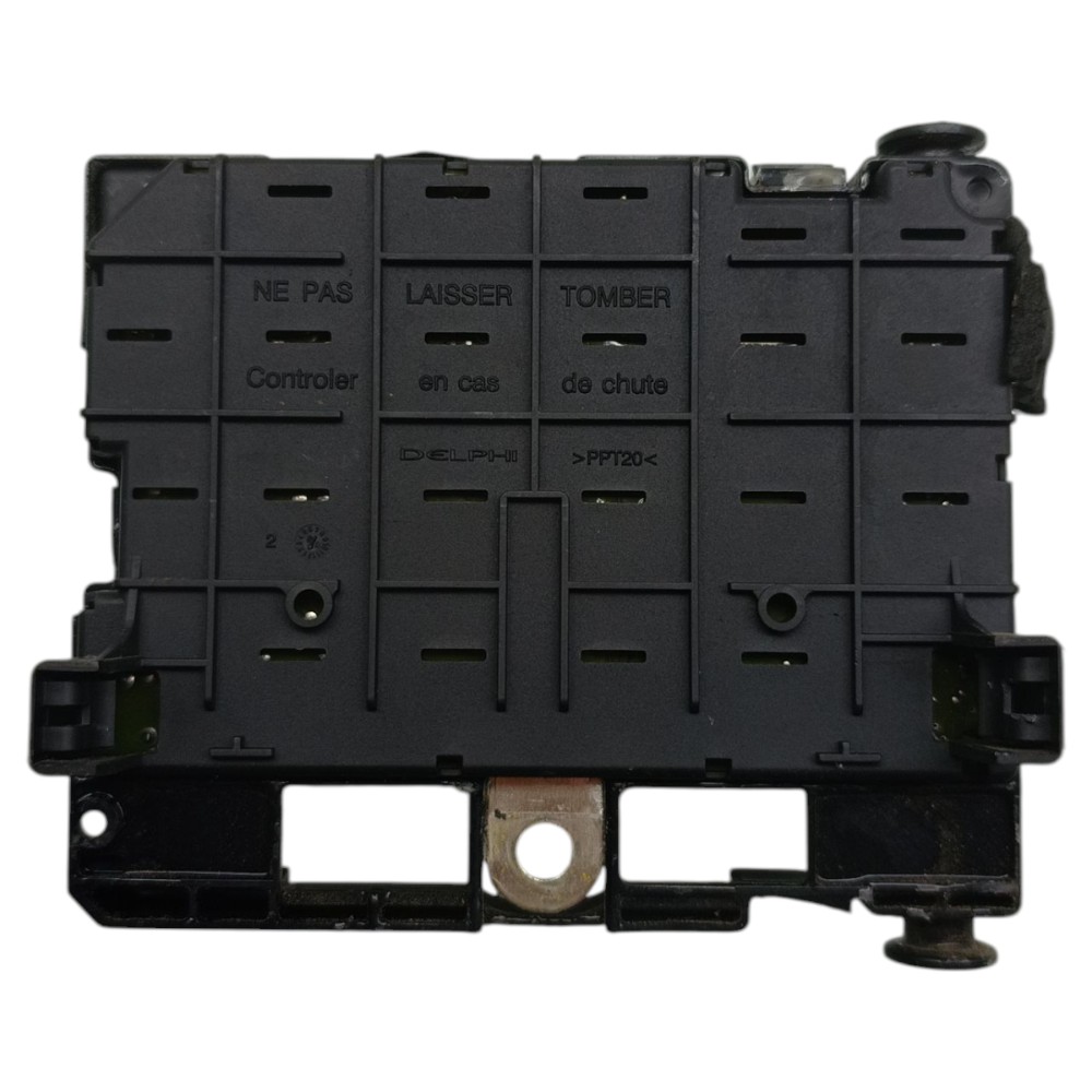 Módulo Bsmb3 Peugeot 206 207 C3 1.4 Flex N 9657573680 2