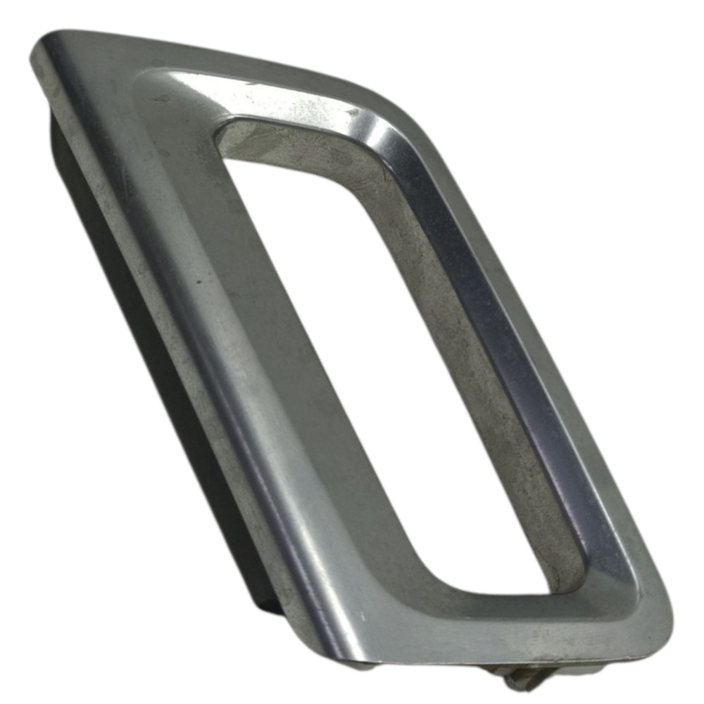 Puxador Interno Traseiro Direito Gm Captiva 2010 2011 2012 Prata Traseira 2