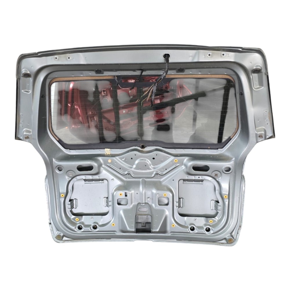 Tampa traseira Fiat Idea Adventure 2013 2014 2015 2016 4