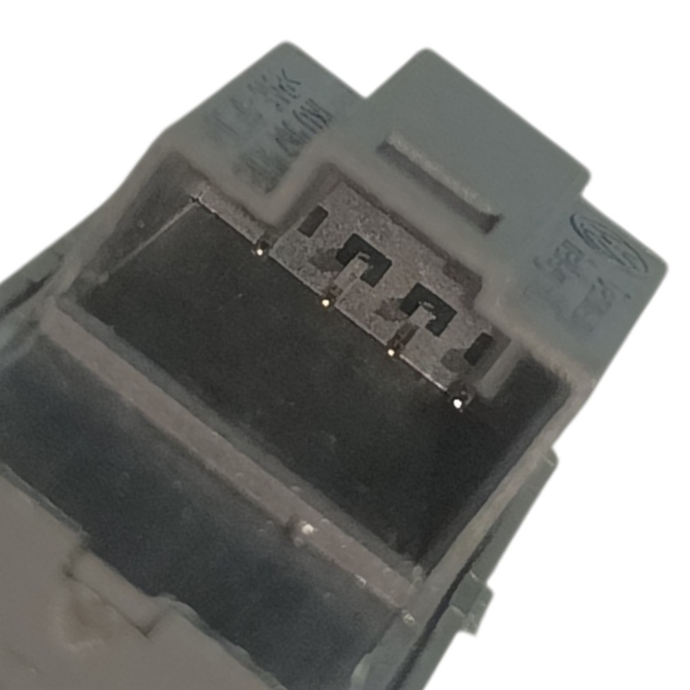 Botão Trava Porta Esquerdo Vw Tiguan 2011 2012 2013 4
