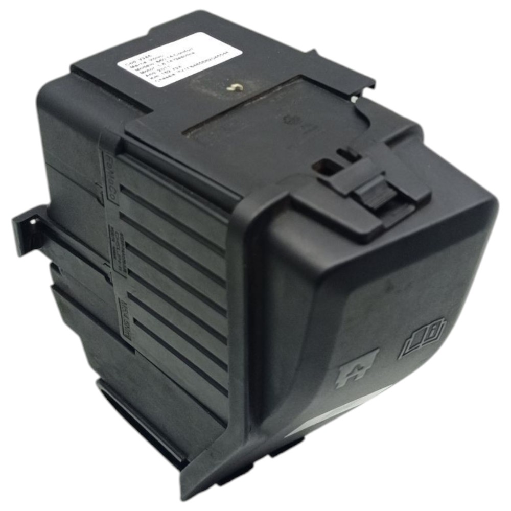Caixa Suporte Fusíveis Externo Volvo S60 1.6 T4 2010 2011 12 2