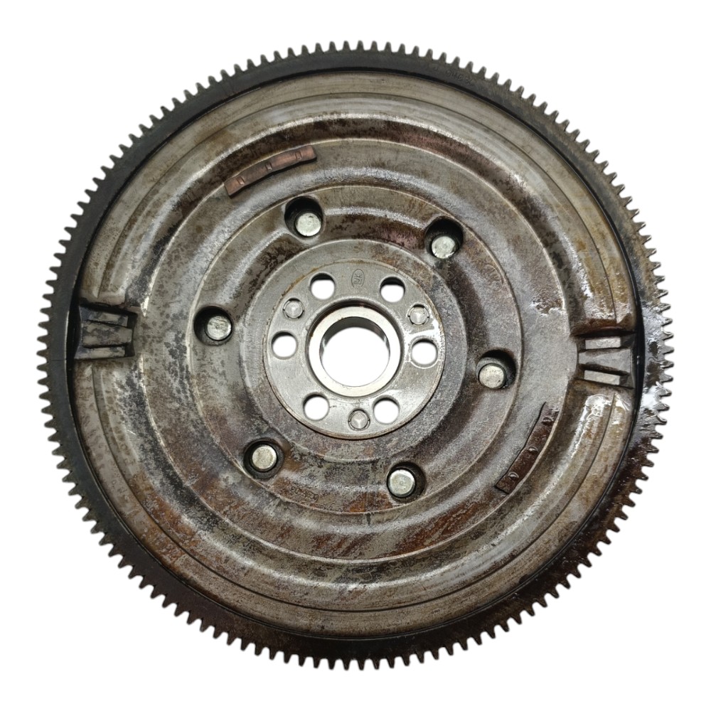 Volante Motor Bimassa Nissan Tiida 1.8 Manual 2012 2011 2010 4