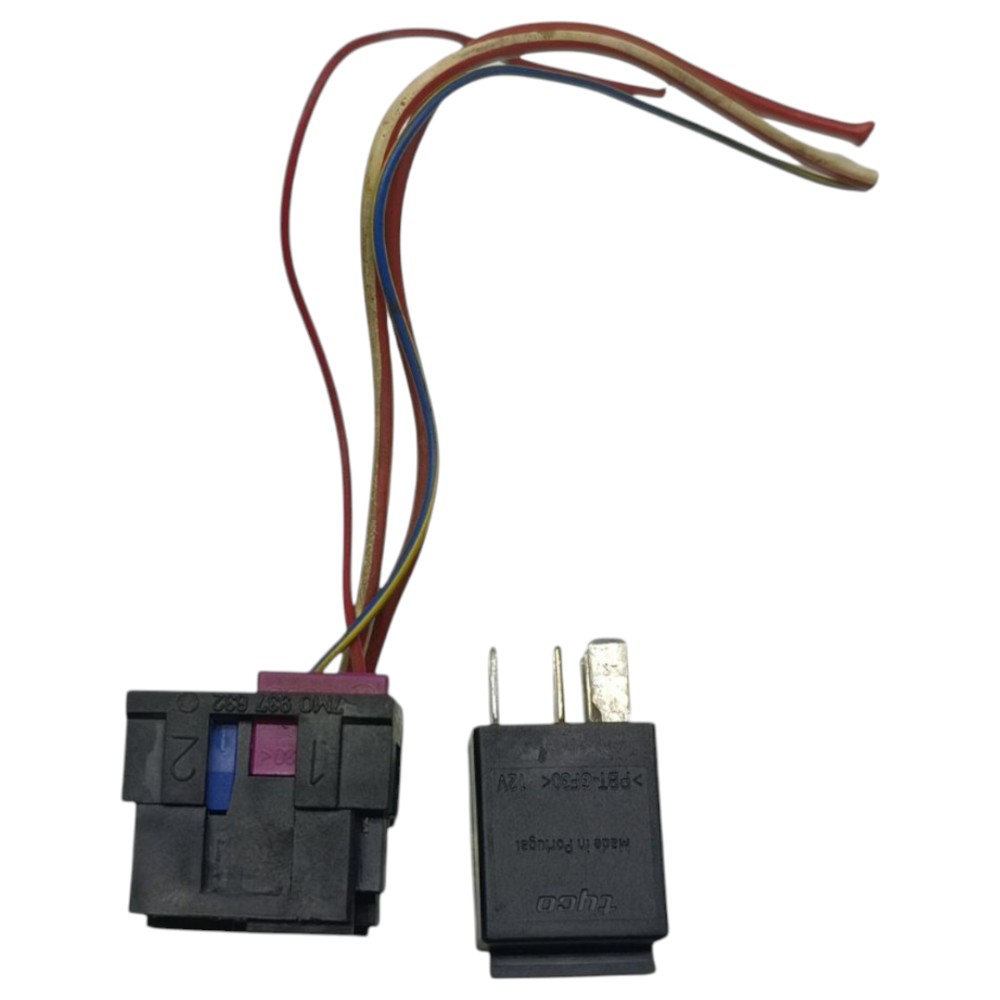 Conector Relé Auxiliar Ar Condicionado Vw Audi 7m0951253c 2