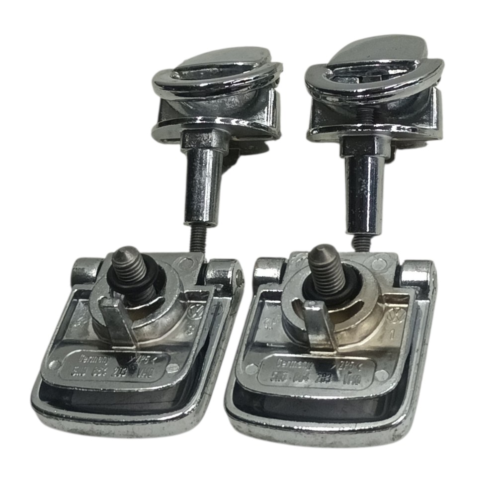 Jogo Grampo Fixação Porta Mala Vw Tiguan 2011 2012 2013 2