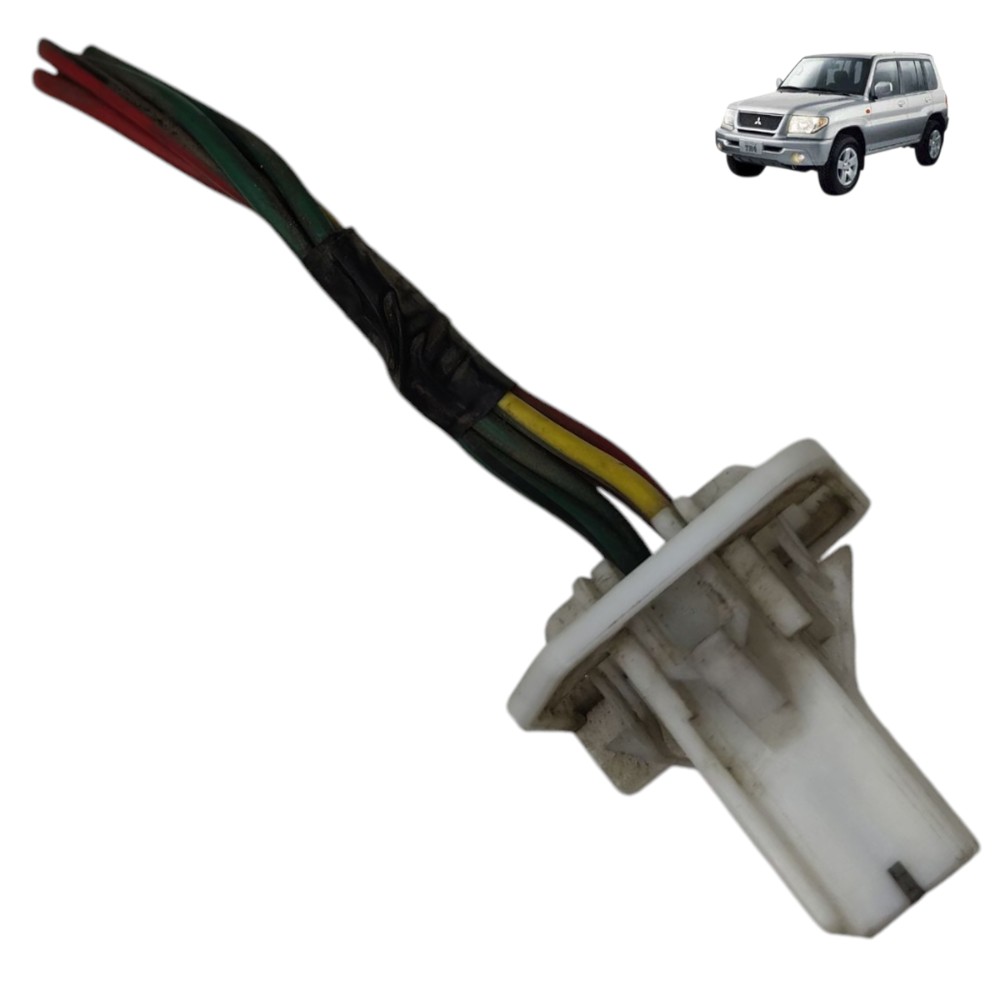 Plug conector botão vidro dianteiro direito Pajero TR4 2005 1