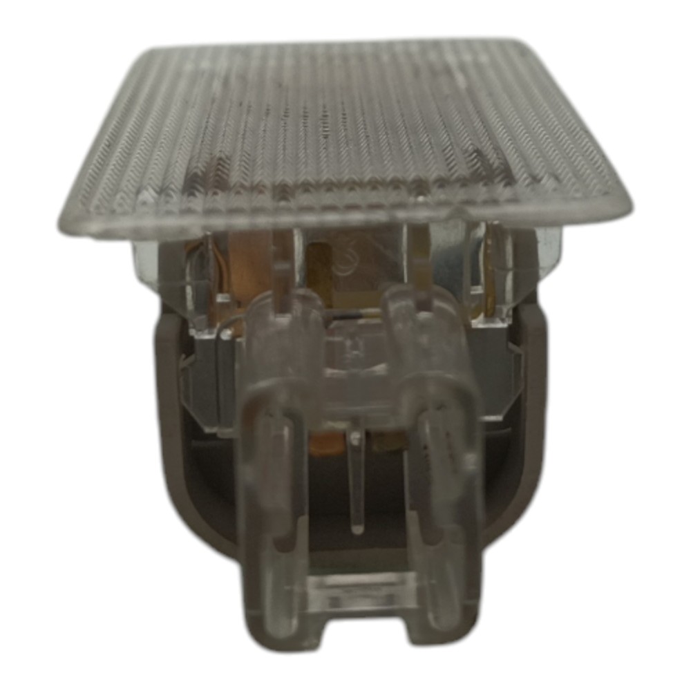 Luz Interna Porta Malas Nissan Tiida 2008 2009 2010 2011 12 3