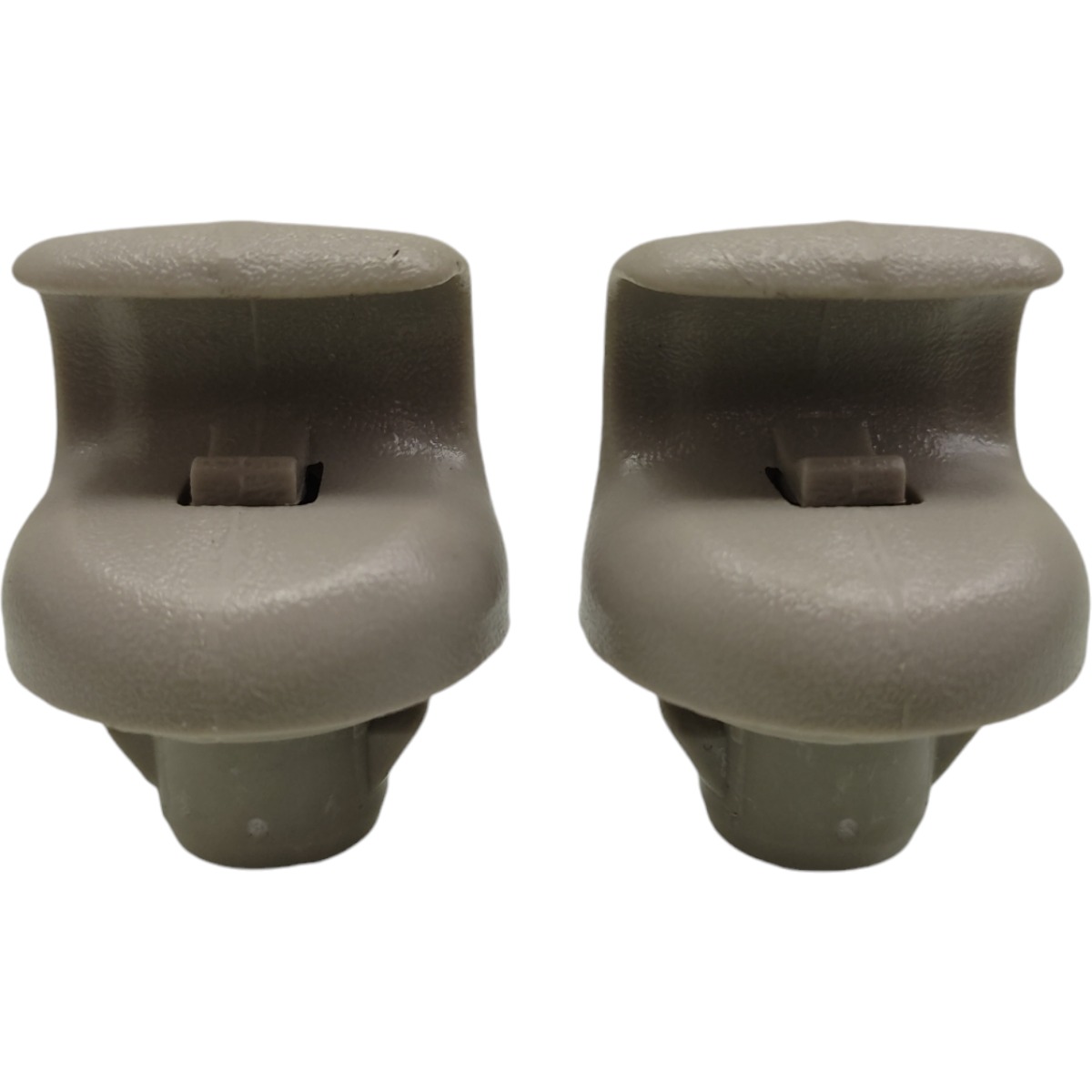 Suporte Fixação Quebra Sol Nissan Versa 2016 2017 2018 2020 1