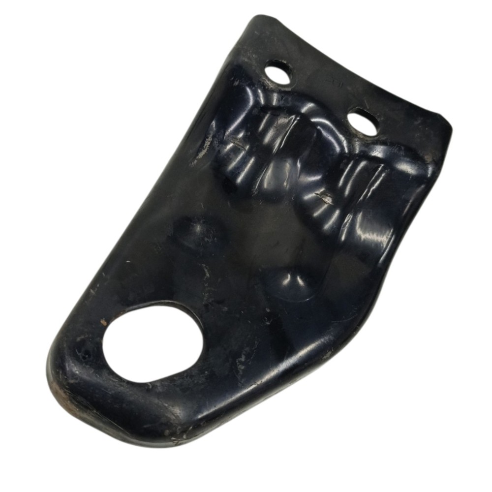 Suporte reboque direito quadro agregado Hyundai I30 2011