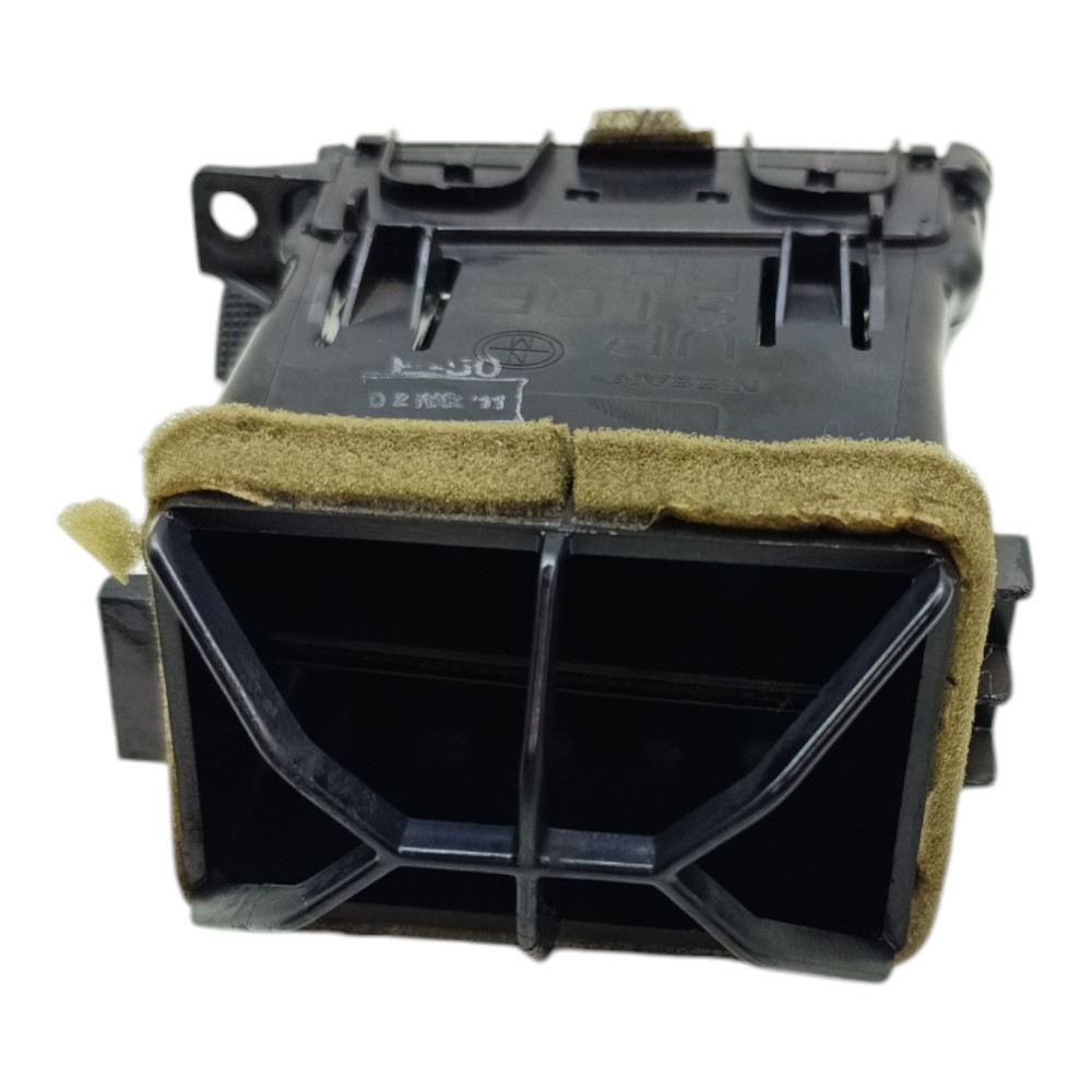 Difusor Ar Lateral Direito Painel Nissan Tiida 2010 2011 12 6