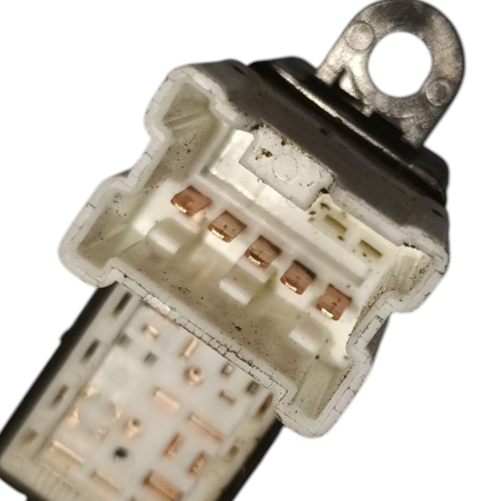 Botão Vidro Porta Nissan Livina 2010 2011 2012 2013 2014 4
