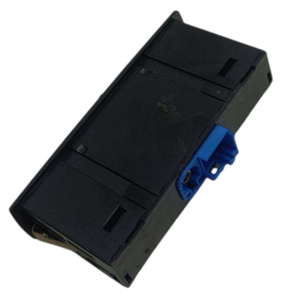 Conector Auxiliar Usb Multimídia Mercedes Gle 43 Amg 2017 3