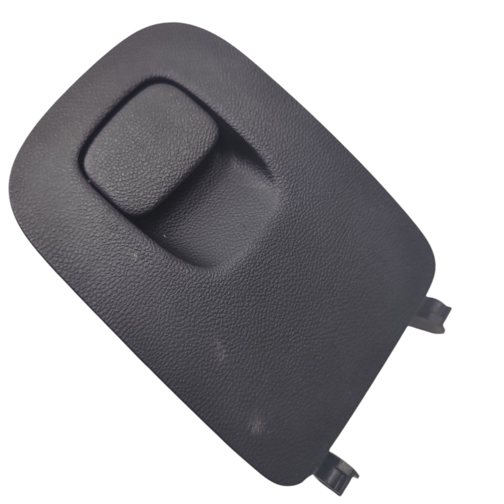 Porta objeto esquerdo painel GM Tracker 2016 2017 2018 2019 4