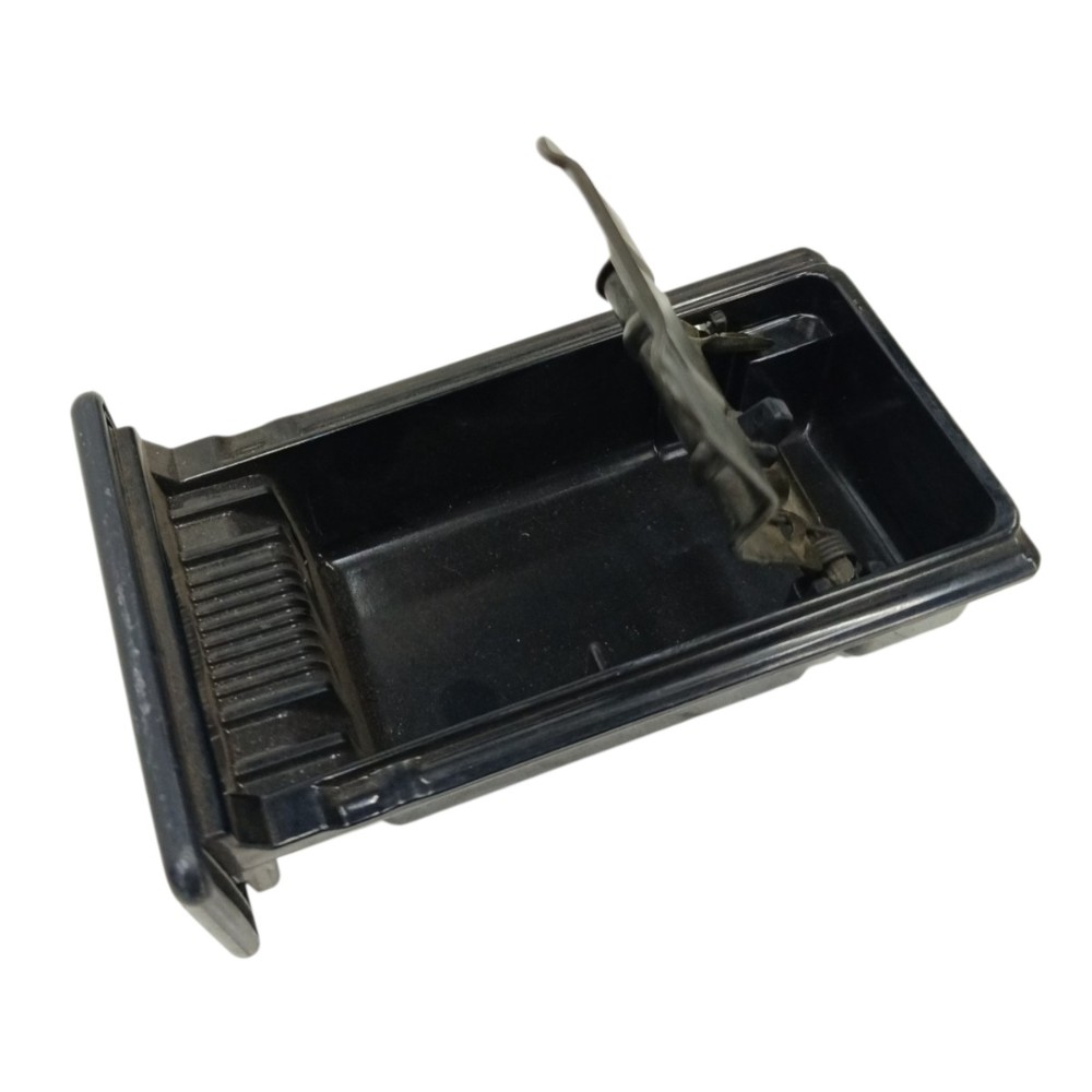 Cinzeiro console Subaru legacy outback 2001
