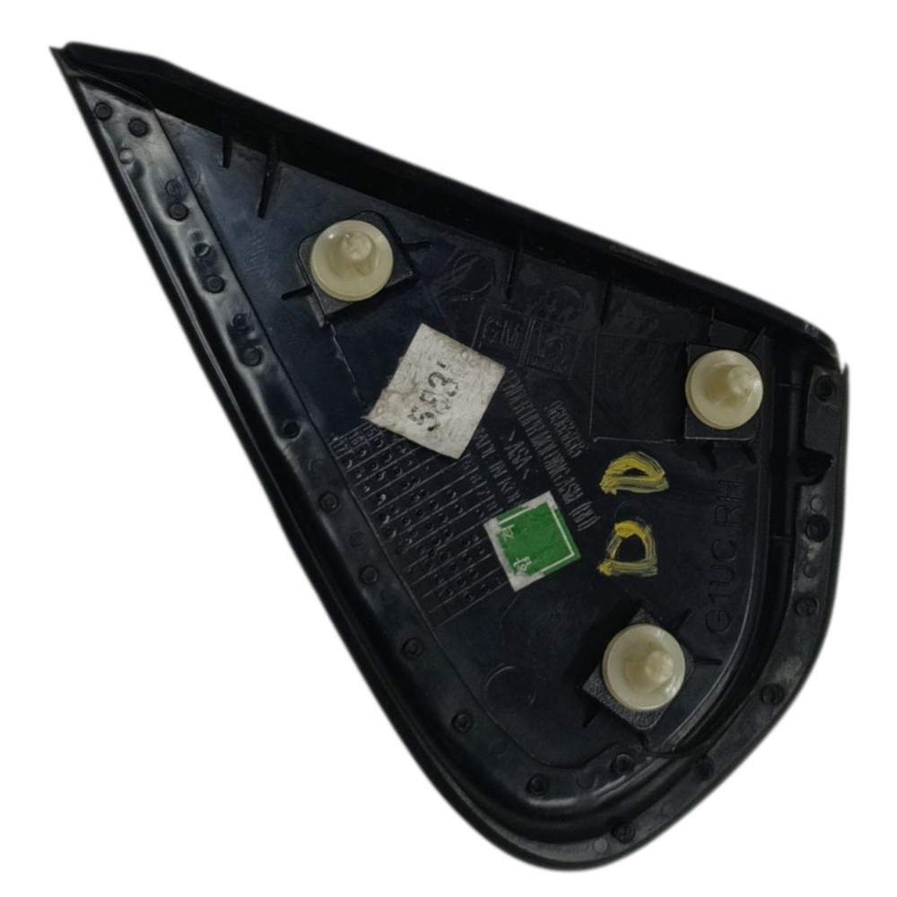 Moldura retrovisor paralama direito gm Tracker 2017 2017 19 3