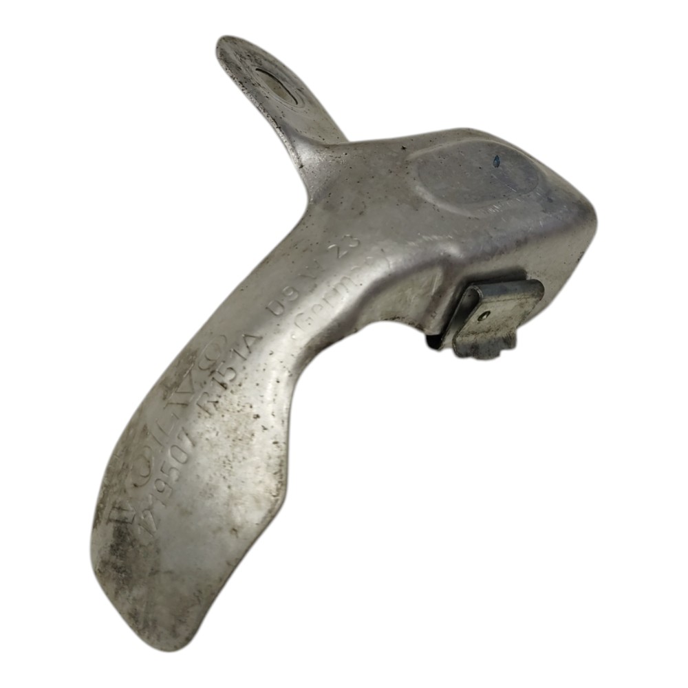 Protetor defletor calor turbina Volvo XC60 3.0 6cc 2009 2010 2
