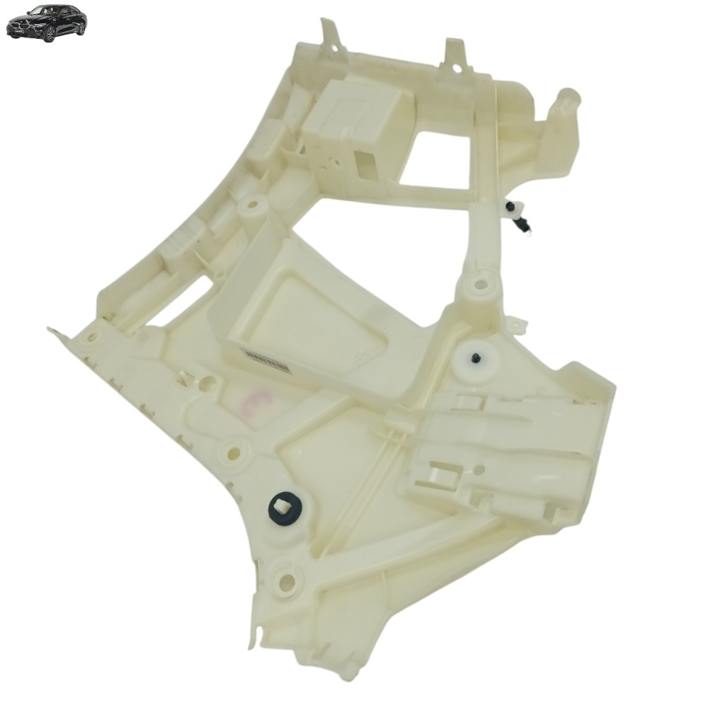 Guia suporte esquerdo parachoque traseiro BMW 320i G20 2021