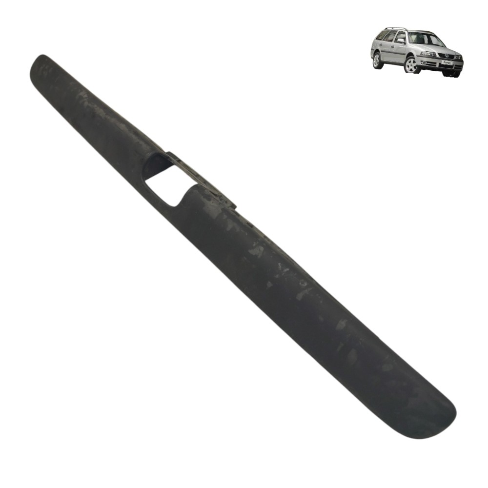 Moldura luz placa tampa traseira vw parati g3 2001 2002 2003