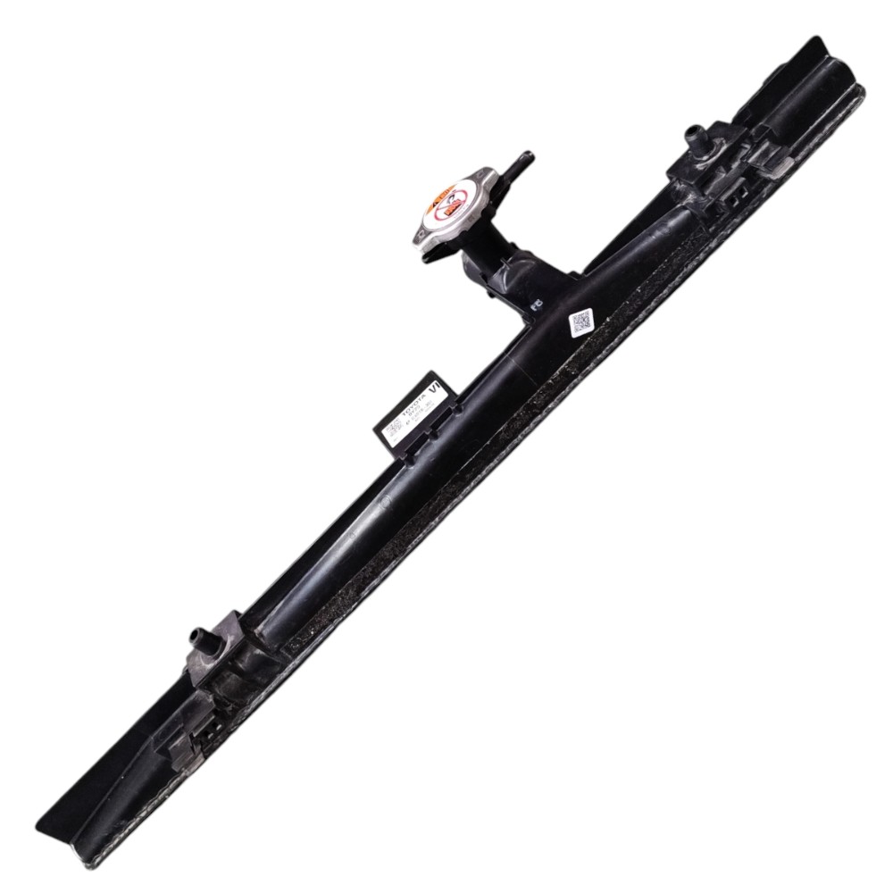 Caixa Superior Radiador Água Toyota Yaris 1.5 At 2023 2022 2
