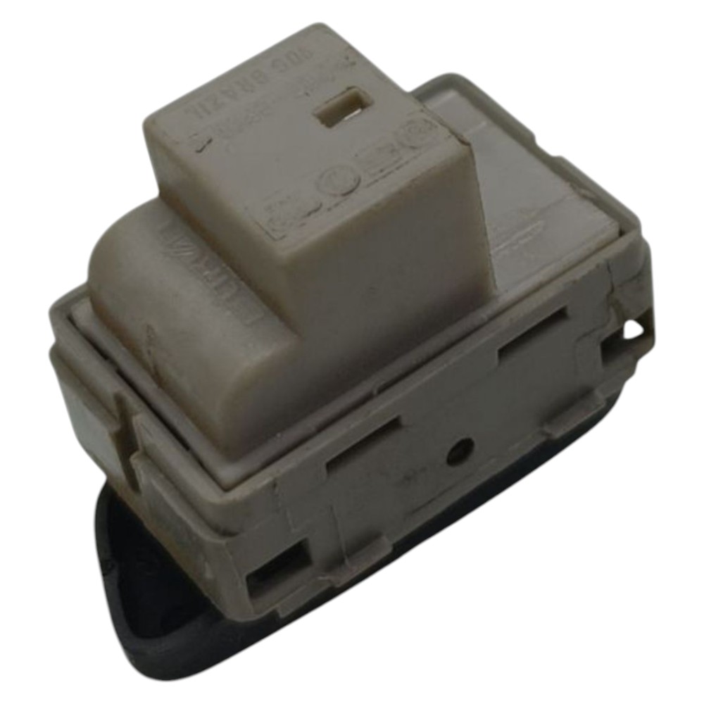 Botão Vidro Porta Traseira Esquerda Vw Polo 2007 2008 2009 3