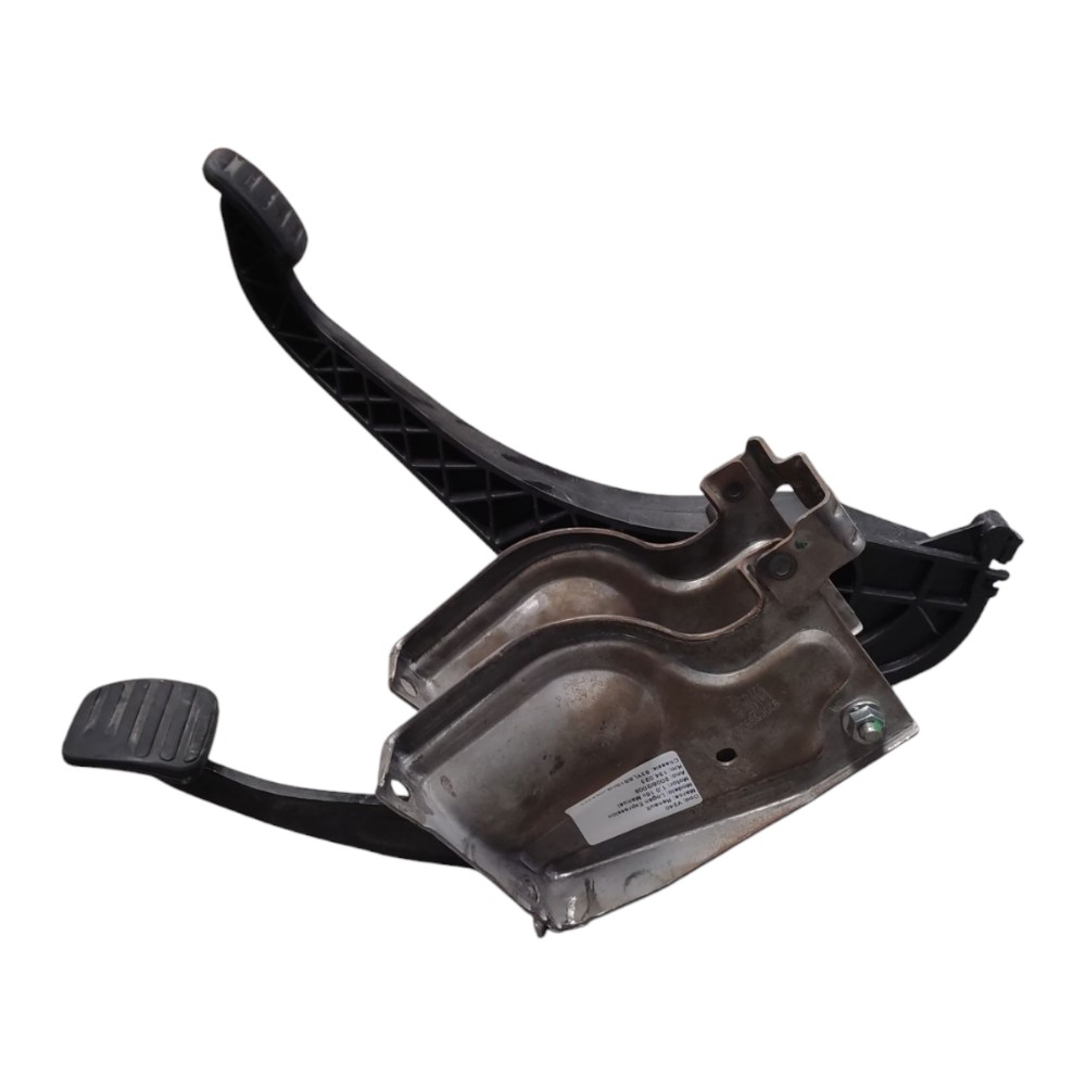Pedaleira pedal freio embreagem Renault Logan 1.0 16v 2009 7