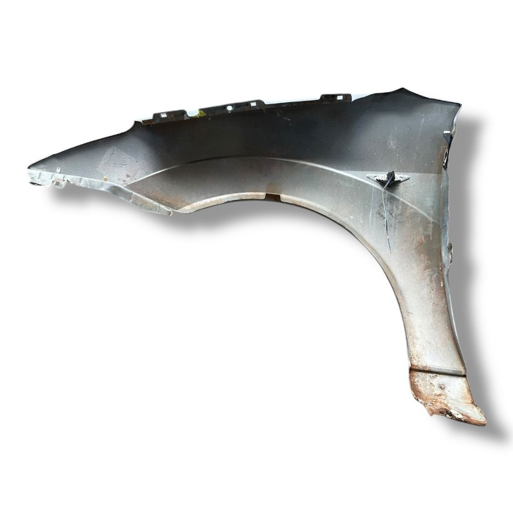 Paralama lado direito Ford Focus 2000 2001 2002 2003 a 2008 5