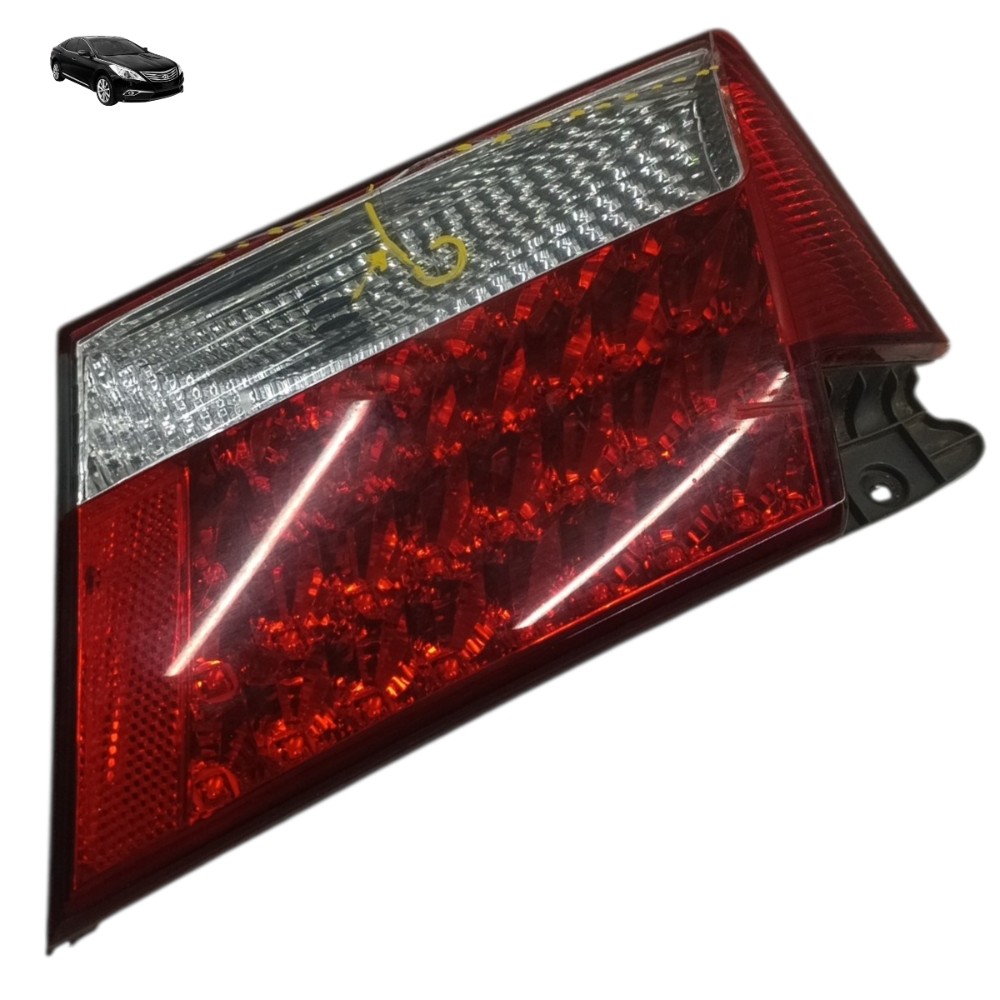 Lanterna Direita Tampa Porta Mala Hyundai Azera 2007 Detalhe Direito/passageiro Vermelho 1