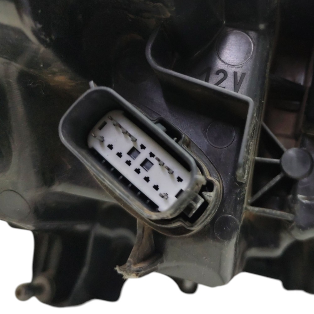 Farol Esquerdo Ford Fusion 2018 2017 2016 Com Detalhe Esquerdo/motorista 2