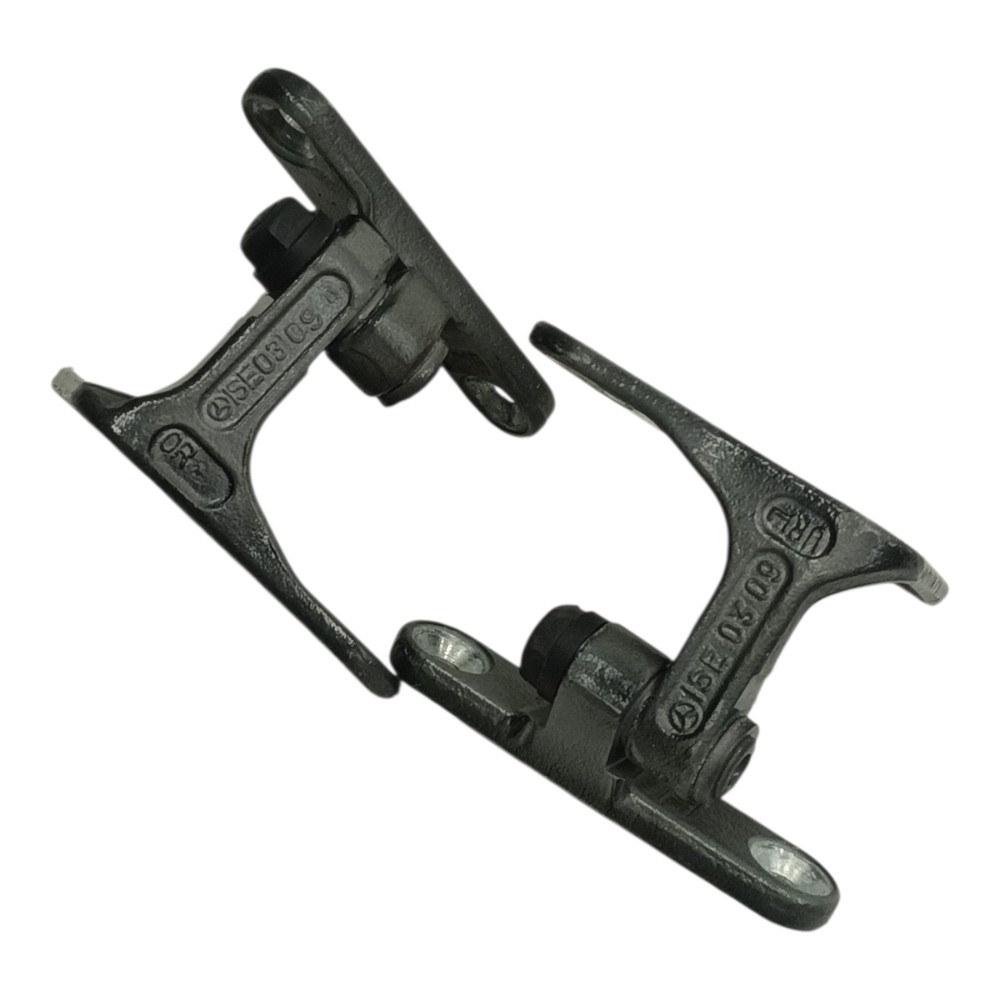 Par Dobradiça Dianteira Direita Mercedes C230k 2003 2004 05 4