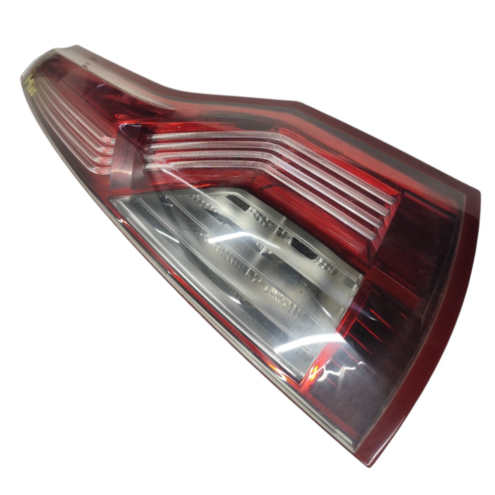 Lanterna direita com detalhe Citroen Grand C4 picasso 2008 2