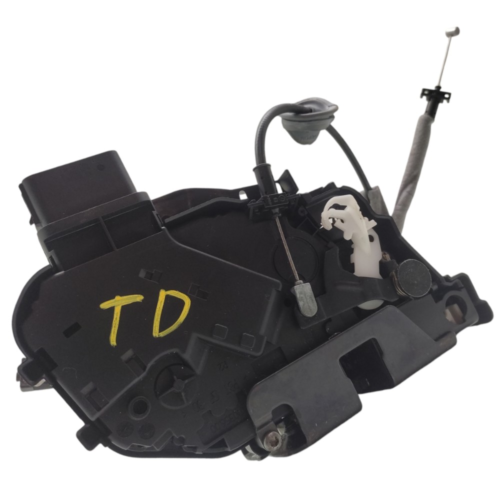Fechadura Porta Traseira Direita Volvo Xc60 2015 2016 2017 3