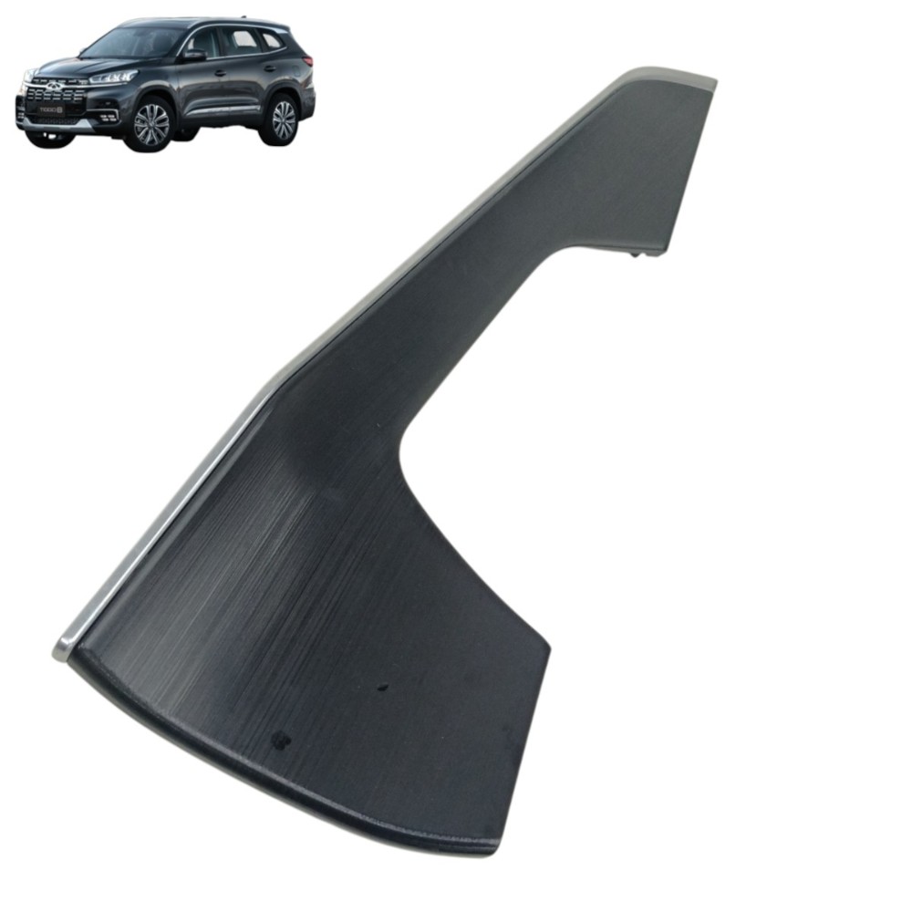 Aplique forro porta dianteira esquerda Chery Tiggo 8 2024 20